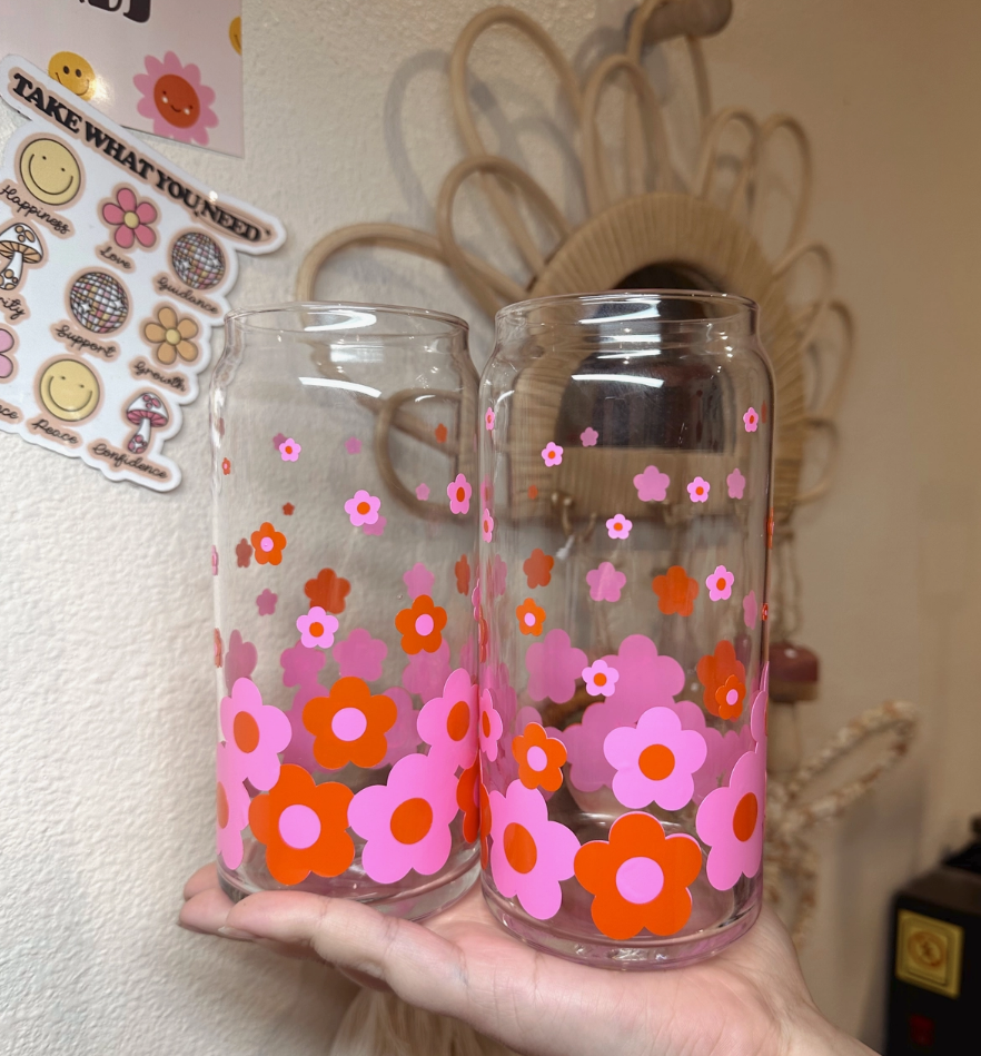 Confetti Daisies Glass Cup